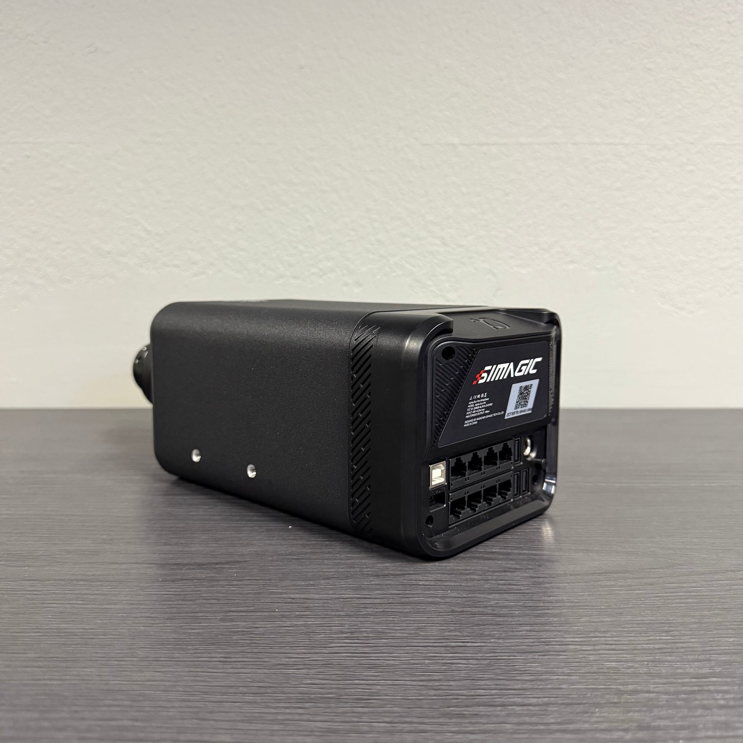 [GARAGE SALE] - SIMAGIC - Alpha EVO Pro - 18Nm Max Torque