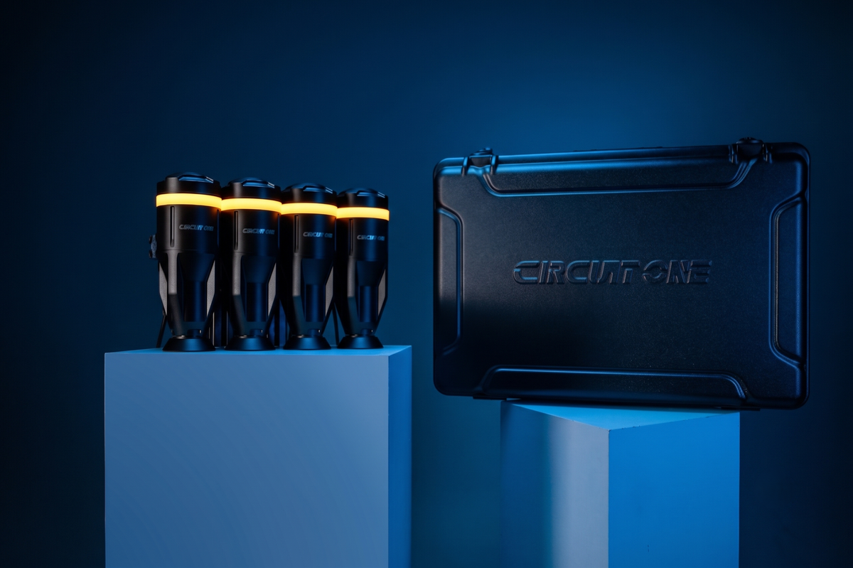 4-unit actuator set • Real product photography