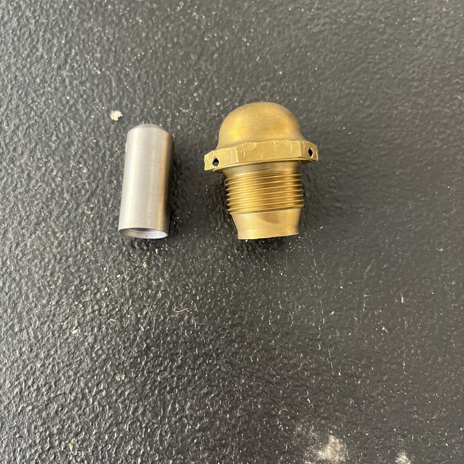 Continental Oil Pressure Relief Valve Cap 21113 And Plunger 21114