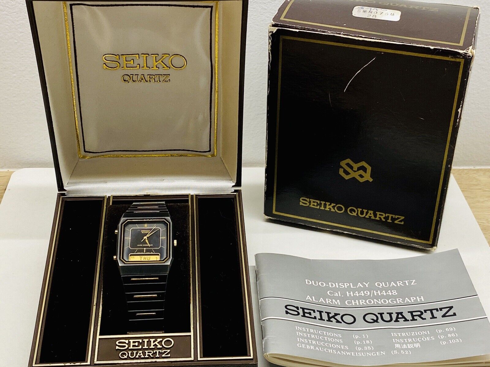 Seiko quartz H449-5339 Duo Display Alarm Chronograph Men's Watch for Sale -  