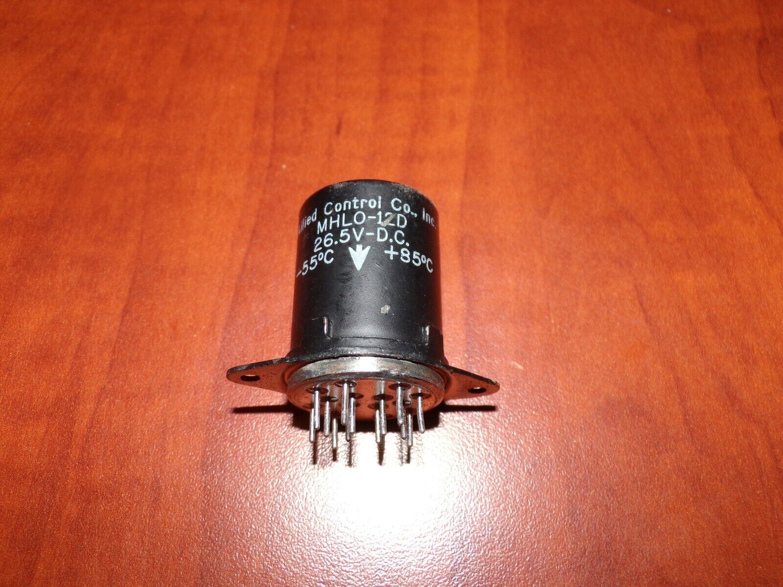 Aircraft 26.5v 300 ohm Relay MHLO-12D Allied Controls